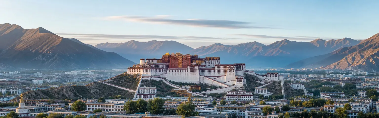 A representative travel scene in Tibet